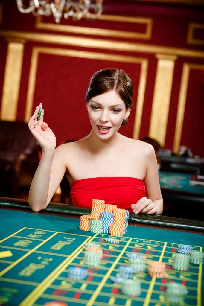 Baccarat Live — s94 ကာစီနိုတွင် MMK ဖြင့် ကစား